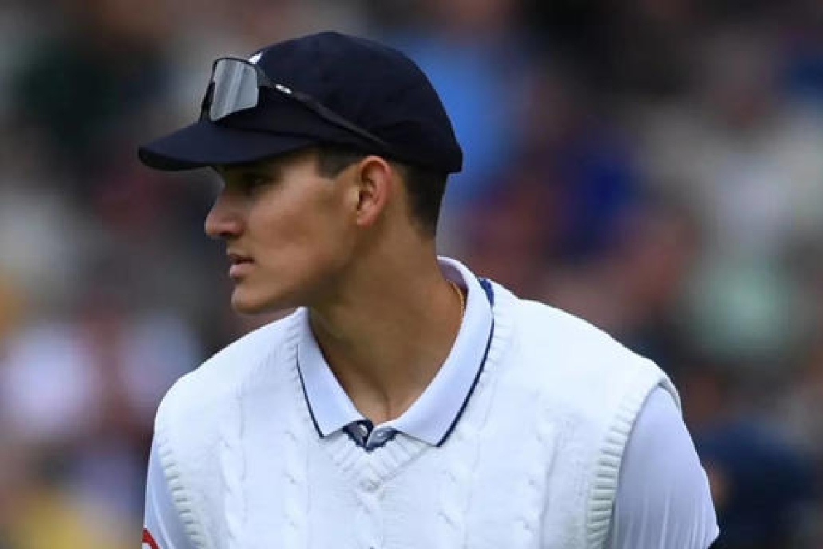 Harry Singh, son of a former India cricketer, makes a surprise debut for England in the 1st Test against Sri Lanka.